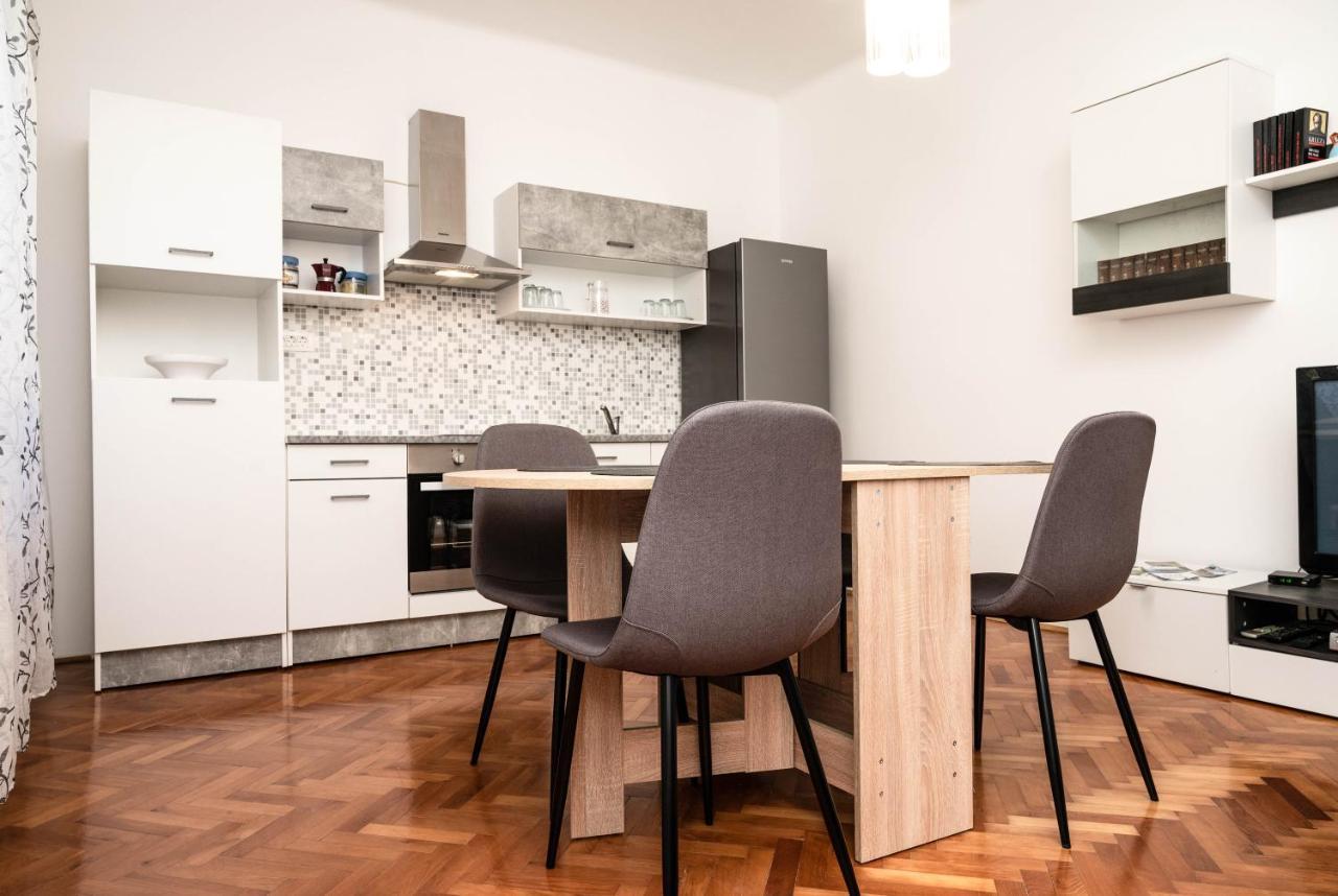 Apartment Marta Rasa Экстерьер фото