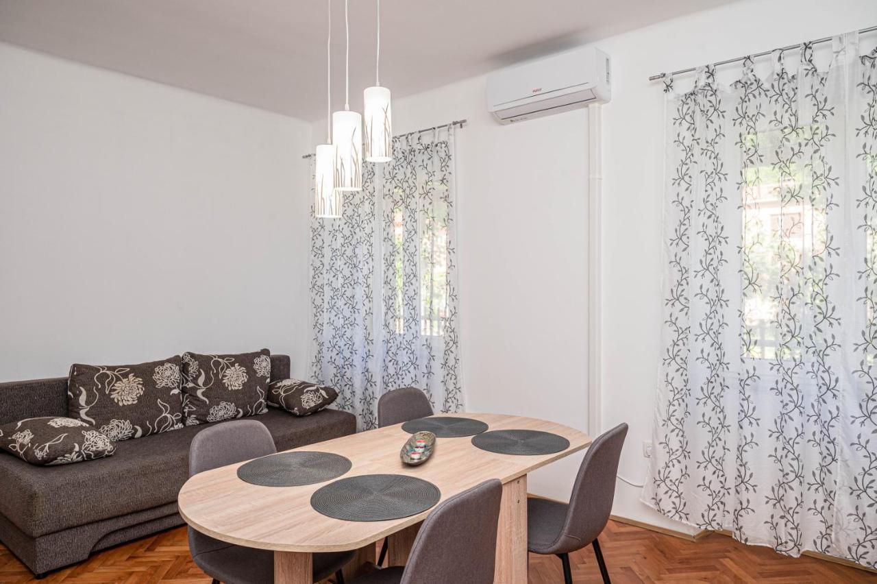 Apartment Marta Rasa Экстерьер фото